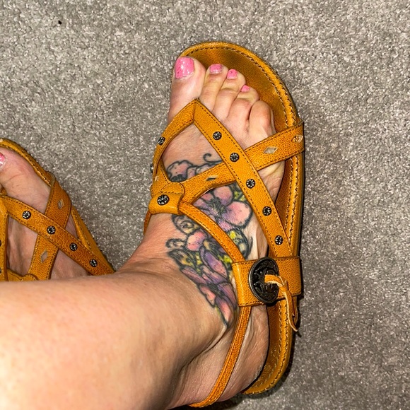 Dior Leather Gladiator Sandals - Picture 2 of 12